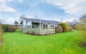 4 Bedroom Cozy Home In Bogense, Bogense